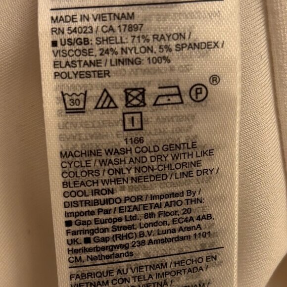 Banana Republic Cream Top (size L) - Picture 2 of 4